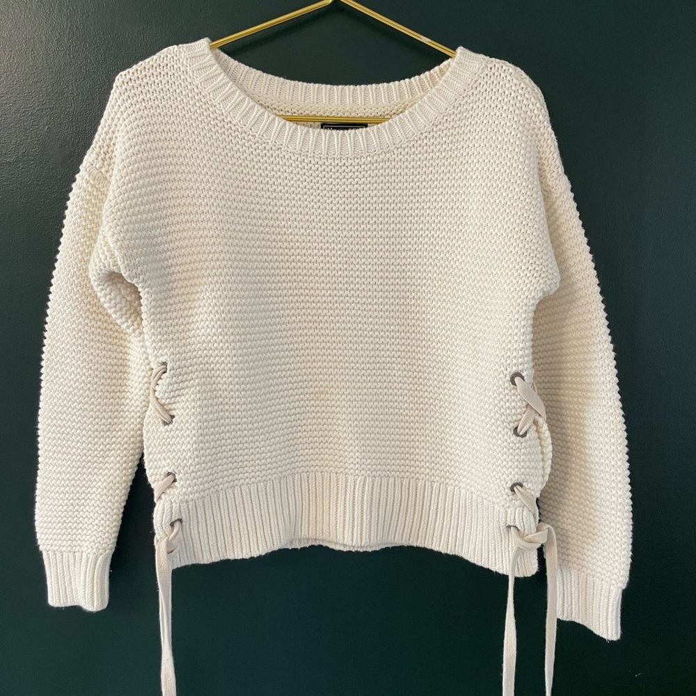 Abercrombie & Fitch Cream Chunky Knit Cropped Sweater Lace Up Side XS